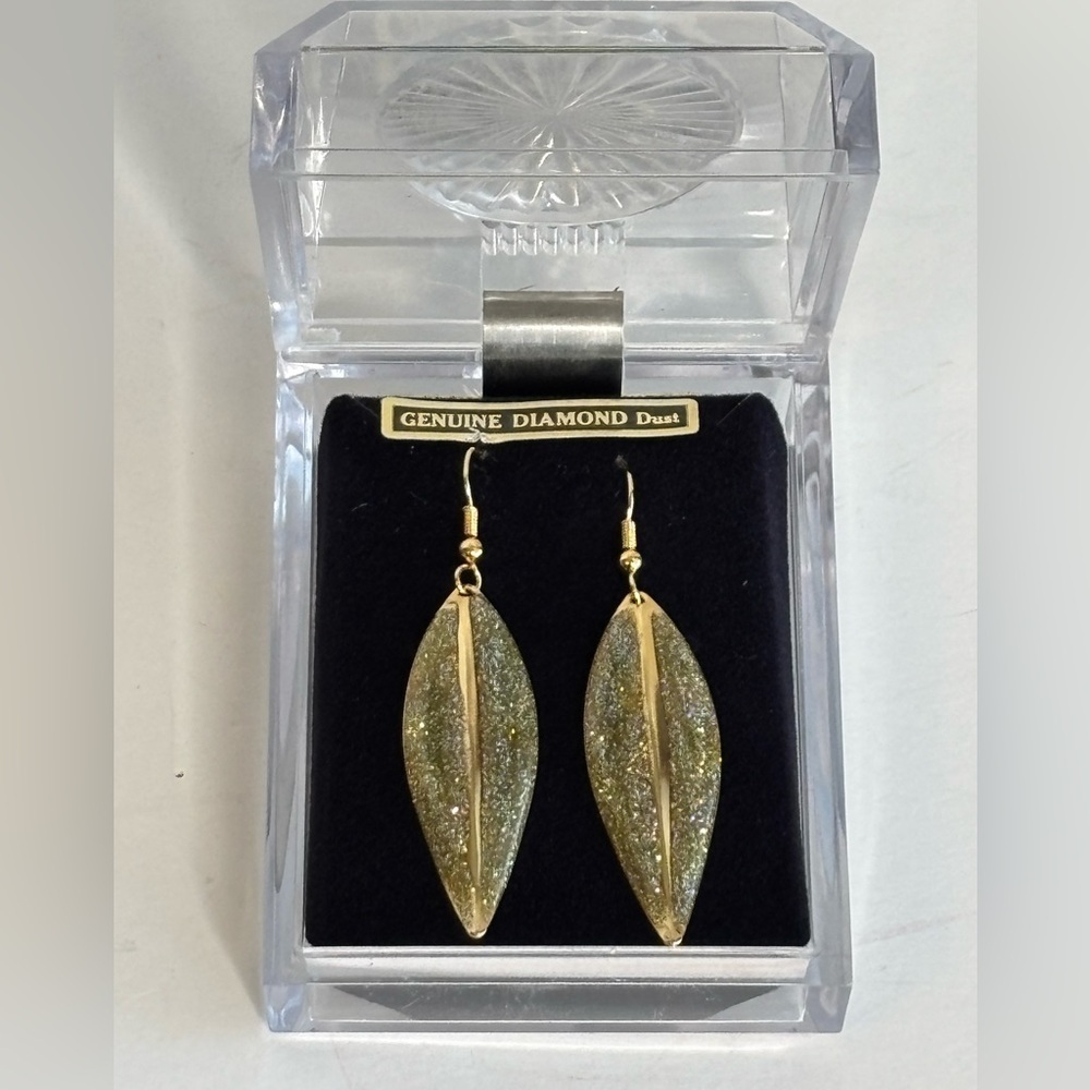 EARRINGS DANGLE GENUINE DIAMOND DUST NEW!!
